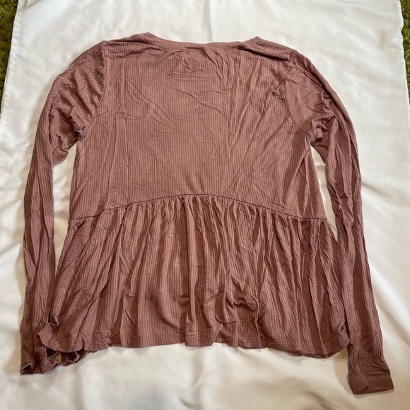West of Melrose size medium blush ribbed long sleeve shirt - Picture 4 of 8